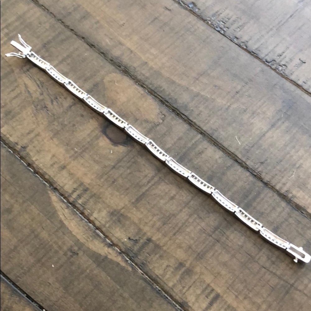 Avon bracelet - Picture 6 of 7